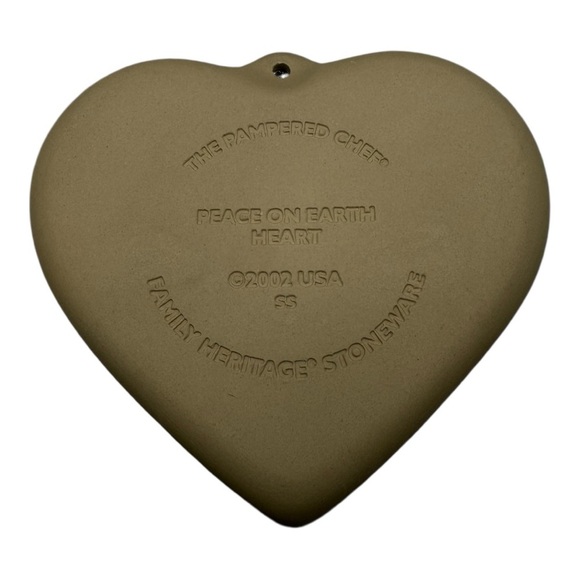 The Pampered Chef Vintage Peace On Earth Stoneware Cookie Mold 2002 - Picture 2 of 6